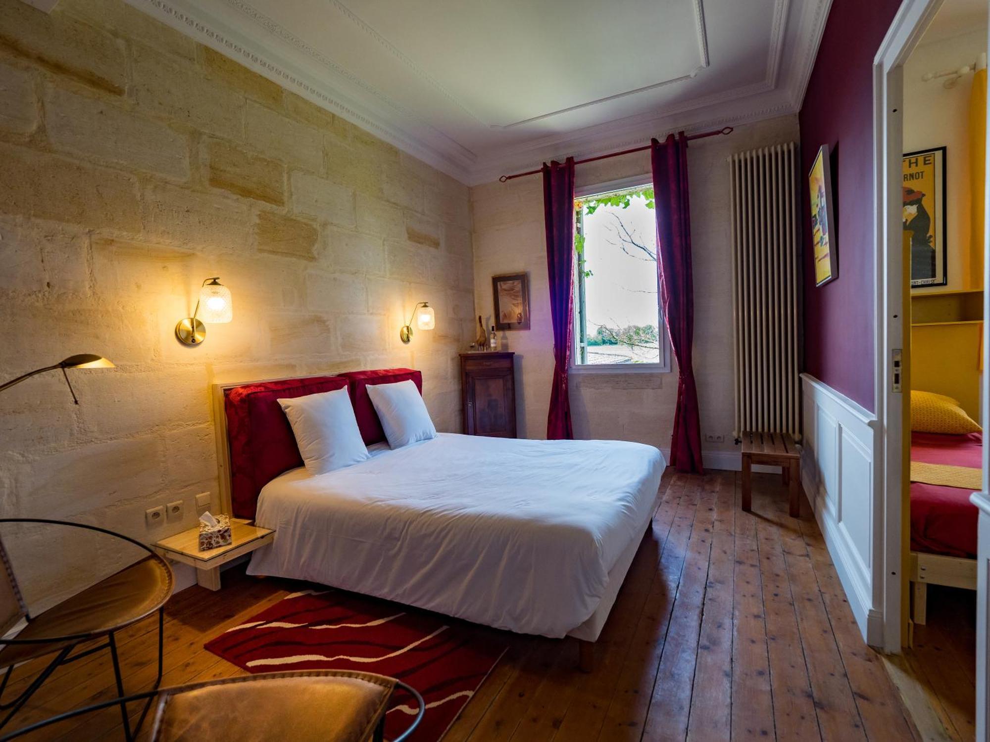 Hotel Petit Garros à Fronsac  Chambre photo