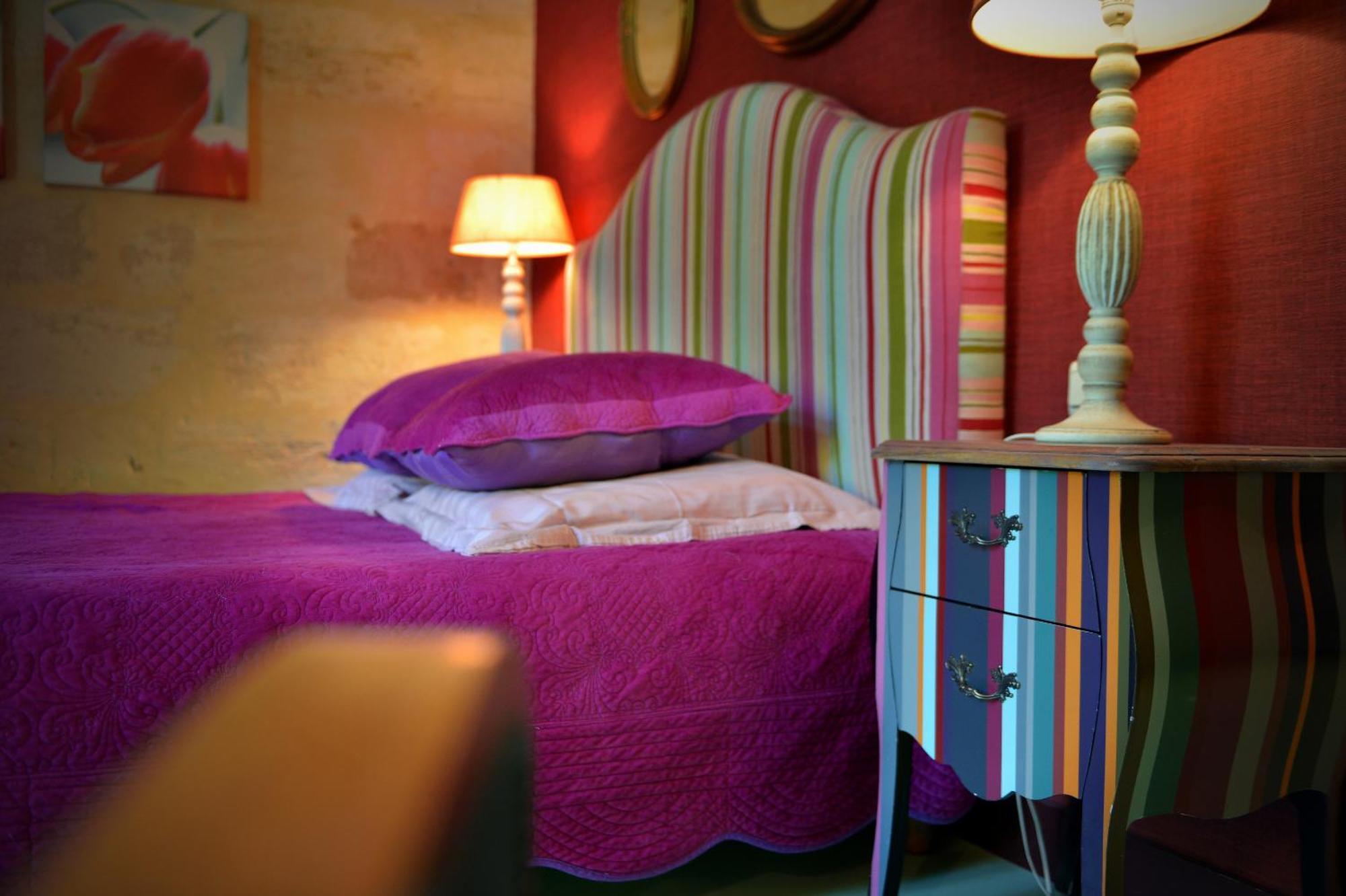Hotel Petit Garros à Fronsac  Extérieur photo